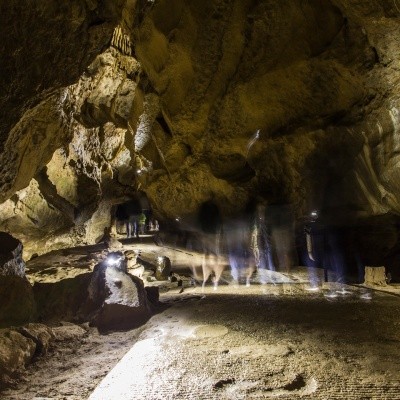 Ontdekking van de grotten van Remouchamps 